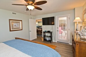 3 bedrooms, iron/ironing board, WiFi