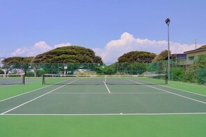 Sports court - Summer Winds C-523, Oceanfront Condo in Indian Beach, NC! (Indian Beach)