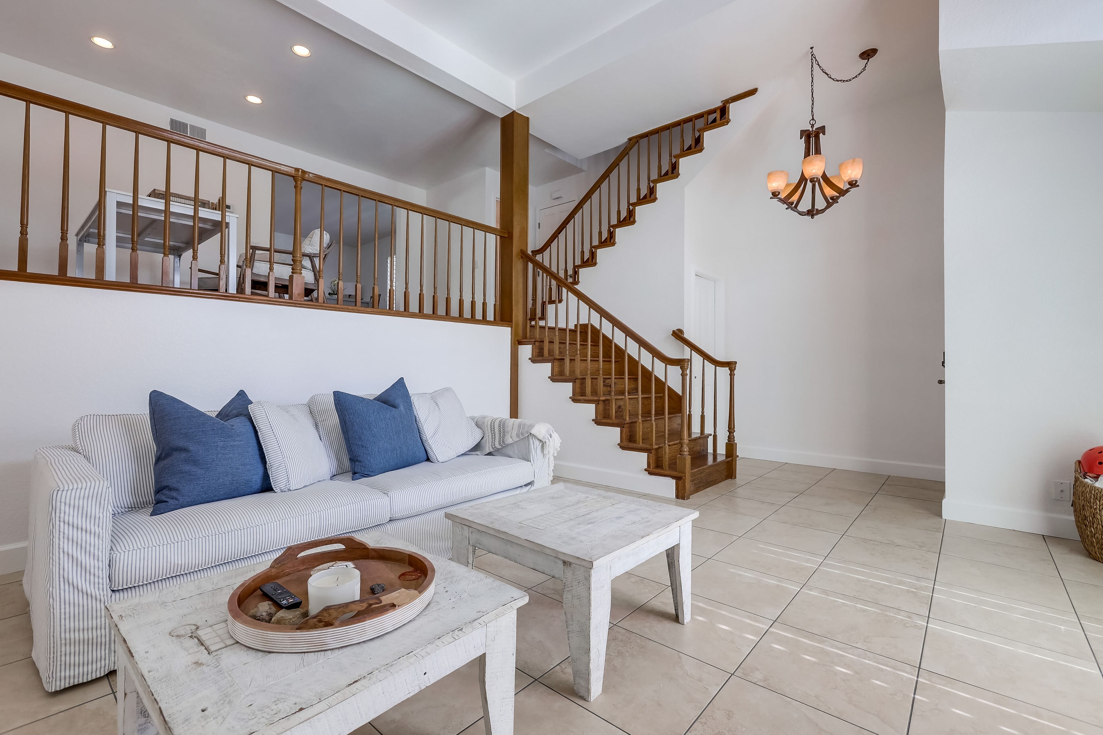 Smart TV, fireplace, offices