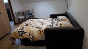 1 chambre, fer et planche à repasser, Wi-Fi, draps fournis