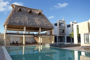 Vila, 3 quartos, acessível, sacada | Fachada da propriedade