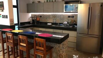 Villa, 3 habitaciones, con acceso para personas discapacitadas, balcón | Interior