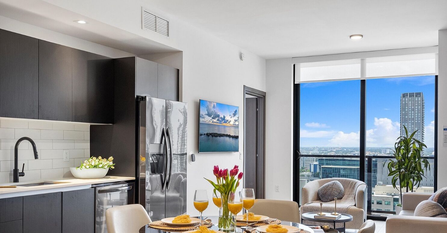 55-inch Smart TV with cable channels