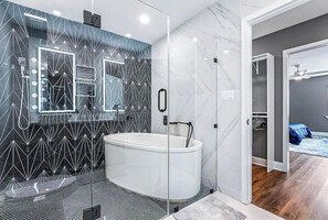 Towels, toilet paper - Cozy oasis (Atlanta)