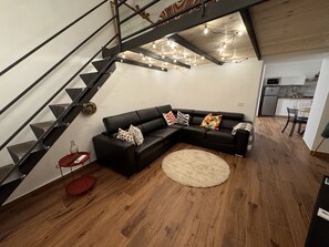 Smart TV - Historical flat in the heart of Naples (Napoli)