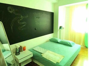 3 bedrooms, iron/ironing board, travel crib, free WiFi
