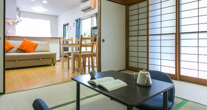 TOKYO HOUSE group/family up to 5 people persons Super Fast 200MbpsWiFi/Long Stay
