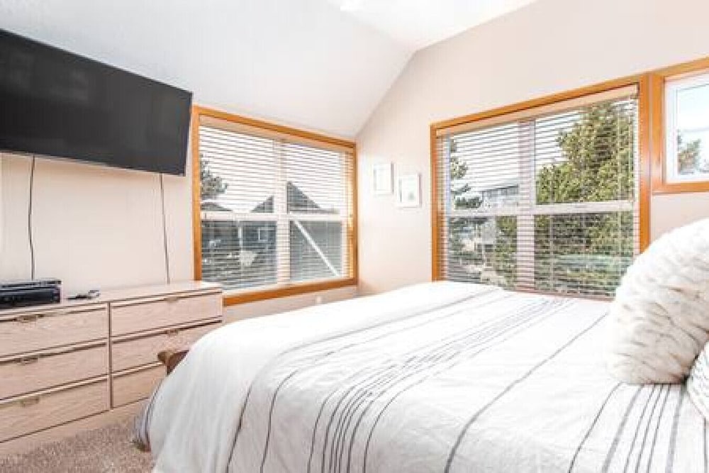 Retreat Pacific City Vrbo