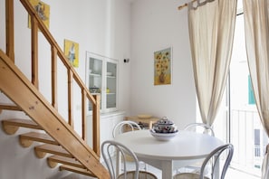 Dining - Donna Sara - Cozy flat in a charming Amalfi court by Italianhost (Amalfi)