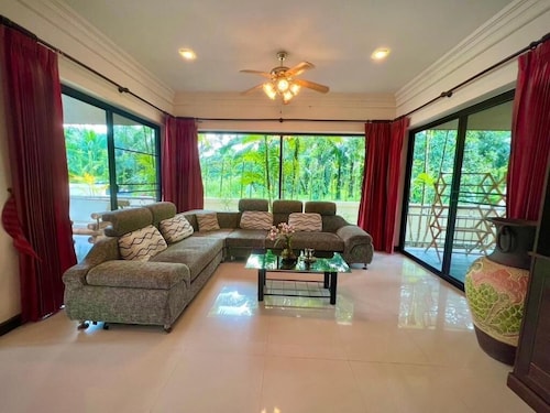 Grand Villa Khaolak - Three-Bedroom Villa
