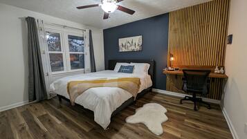 3 bedrooms, iron/ironing board, free WiFi, bed sheets