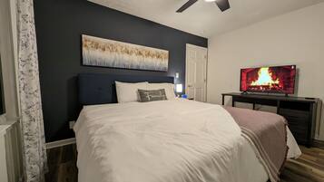 3 bedrooms, iron/ironing board, free WiFi, bed sheets