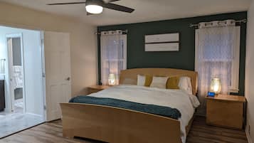 3 bedrooms, iron/ironing board, free WiFi, bed sheets