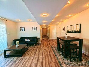 Interior - Colony Home for Family Groups - Patio, Workspace (Roswell)