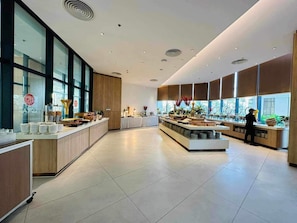 Daily buffet breakfast for a fee - Cam Ranh Beach Resort Nha Trang (Cam Ranh)