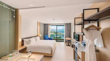 Quarto casal luxo, vista para o oceano | Vista da sacada