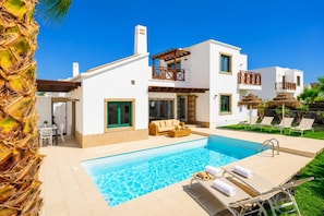 A heated pool - Villa Dacil - Three Bedroom Villa, Sleeps 6 (Playa Blanca)
