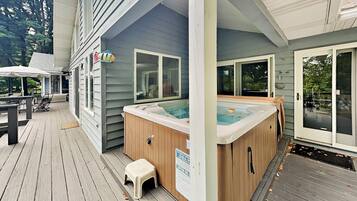 House (4 Bedrooms) | Property amenity