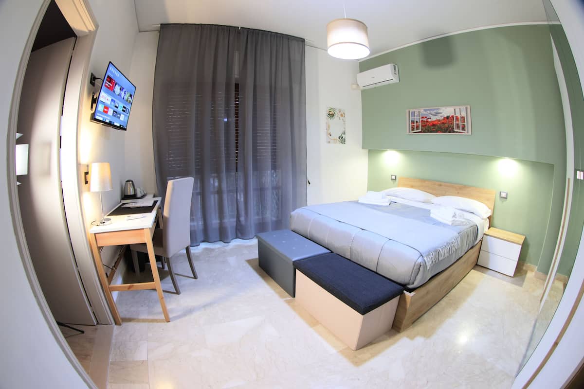 Romantische tweepersoonskamer | Italiaanse Frette-lakens, luxe beddengoed, donzen dekbedden