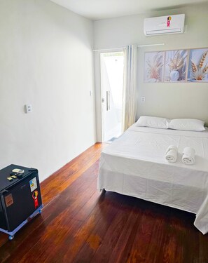 Quarto casal básico | Wi-Fi de cortesia