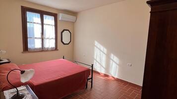 Comfort Apartment | 1 bedroom, Egyptian cotton sheets, premium bedding, free WiFi