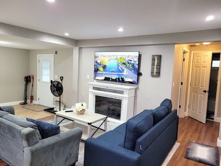 Smart TV, fireplace. Big new house with huge parking