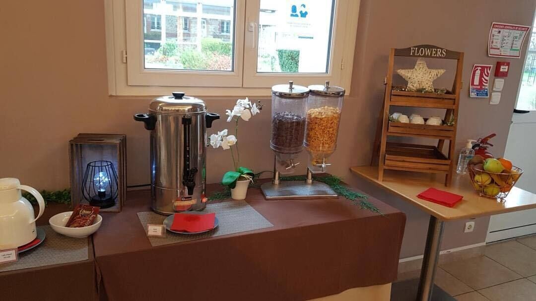 Dagelijks ontbijtbuffet (EUR 10 per persoon)