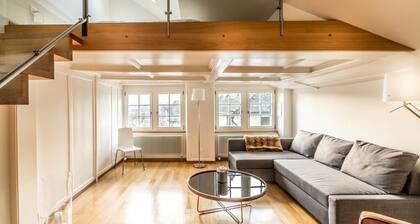 Lake Side Location Bellevue