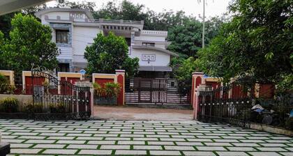 Luxury Villa Retreat