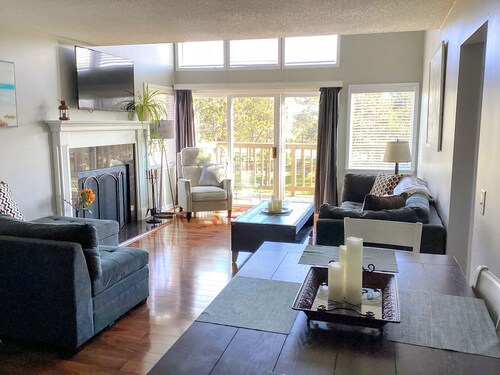 2BR/2BA Golf View Condo on GT Spruce Run