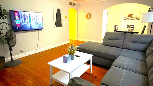 San Lorenzo Great location near BayFair 5Br Coze home/Greatviews