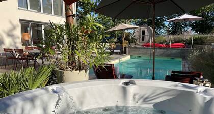 CLOS DE LA FONTAINE (Maison complĂšte - 10 personnes)