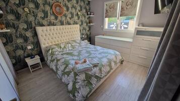 1 chambre, fer et planche à repasser, Wi-Fi, draps fournis