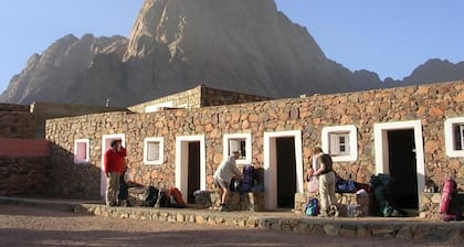 Double Room with Mountain View - Sheikh Mousa Bedouin camp