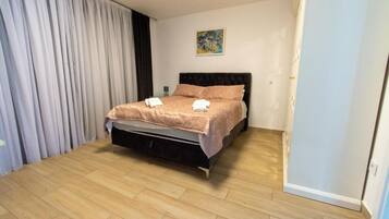 2 Schlafzimmer, WLAN, Bettwäsche
