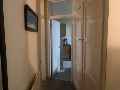 2mins from Hammersmith st cozy 2-bed 