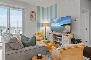 Smart TV, books