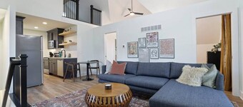 Columbus : The Ginny