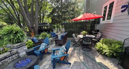 Gorgeous, Newly Built Guesthouse In Charming Downtown Geneva!