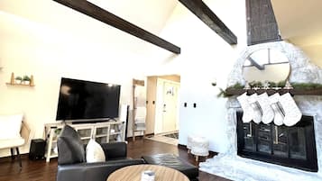 Smart TV, fireplace, video games