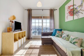 TV - Vacation Apartment 'Casa Cangrejo' with Wi-Fi (Corralejo)