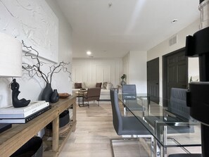 Interior - Luxury Condominium in Kissimmee Florida near Walt Disney World (Kissimmee)