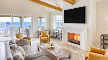 House (Multiple Bedrooms) | Interior