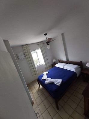 Apartment | Free WiFi, bed sheets