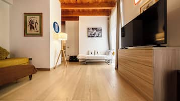 Traditional-Apartment | Wohnbereich