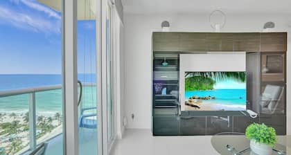 The Tides Hollywood 12B