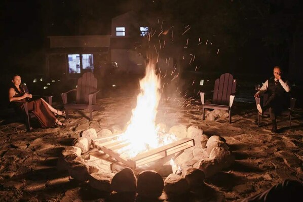 Property grounds - The Apple Pie Duplex (Clintondale)