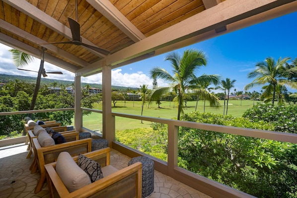 Condo, Multiple Beds (CheCaHale: Gorgeous Top Floor Corner ) | Property grounds