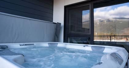 Villa 23 Cabot Peaks Revelstoke Vacation