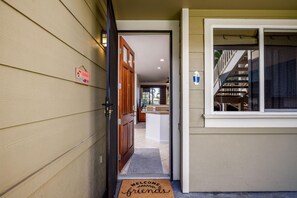 Condo, Multiple Beds (Alii Cove U2 Beautiful Ground Floor u) | Property grounds
